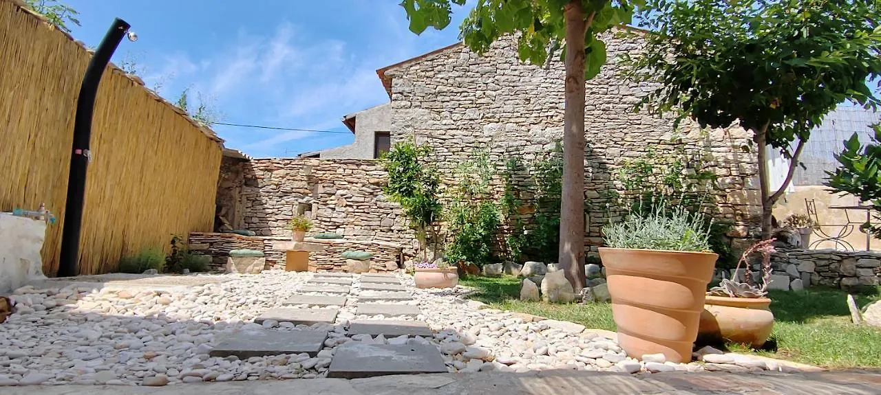 Villa White House Galižana 0*,  Kroatien